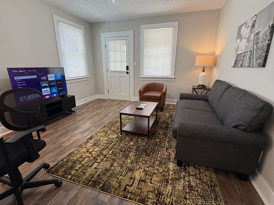 Furnished Finder property 899413_1 photo 2