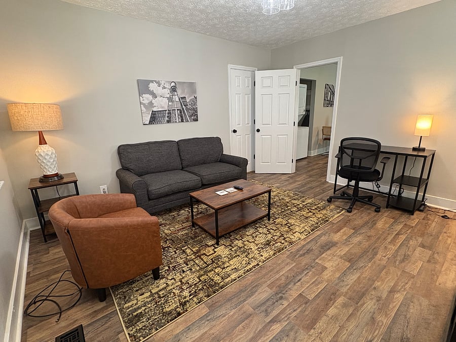 Furnished Finder property 899413_1 photo 1
