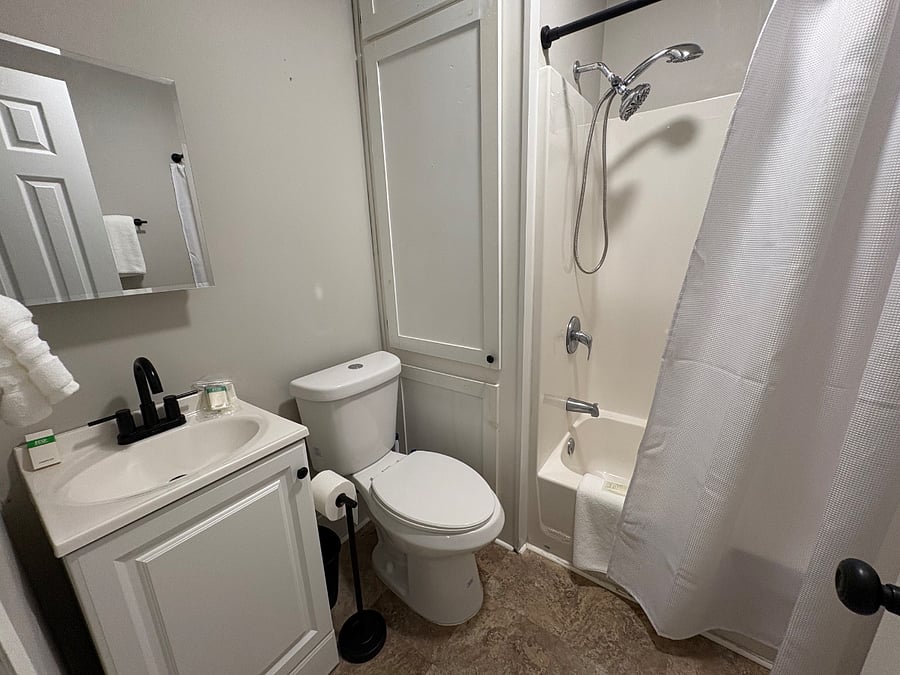 Furnished Finder property 899413_1 photo 8