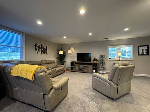 Furnished Finder property 899434_1 photo 6