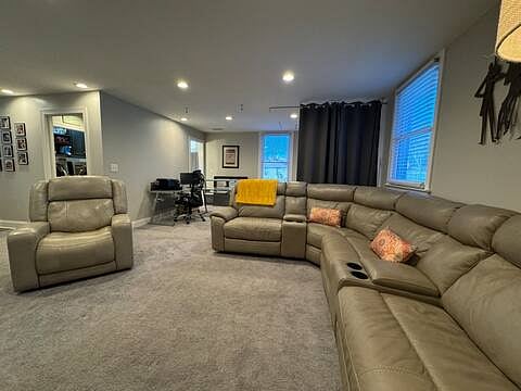 Furnished Finder property 899434_1 photo 30