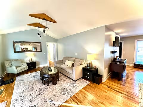 Furnished Finder property 899434_1 photo 33