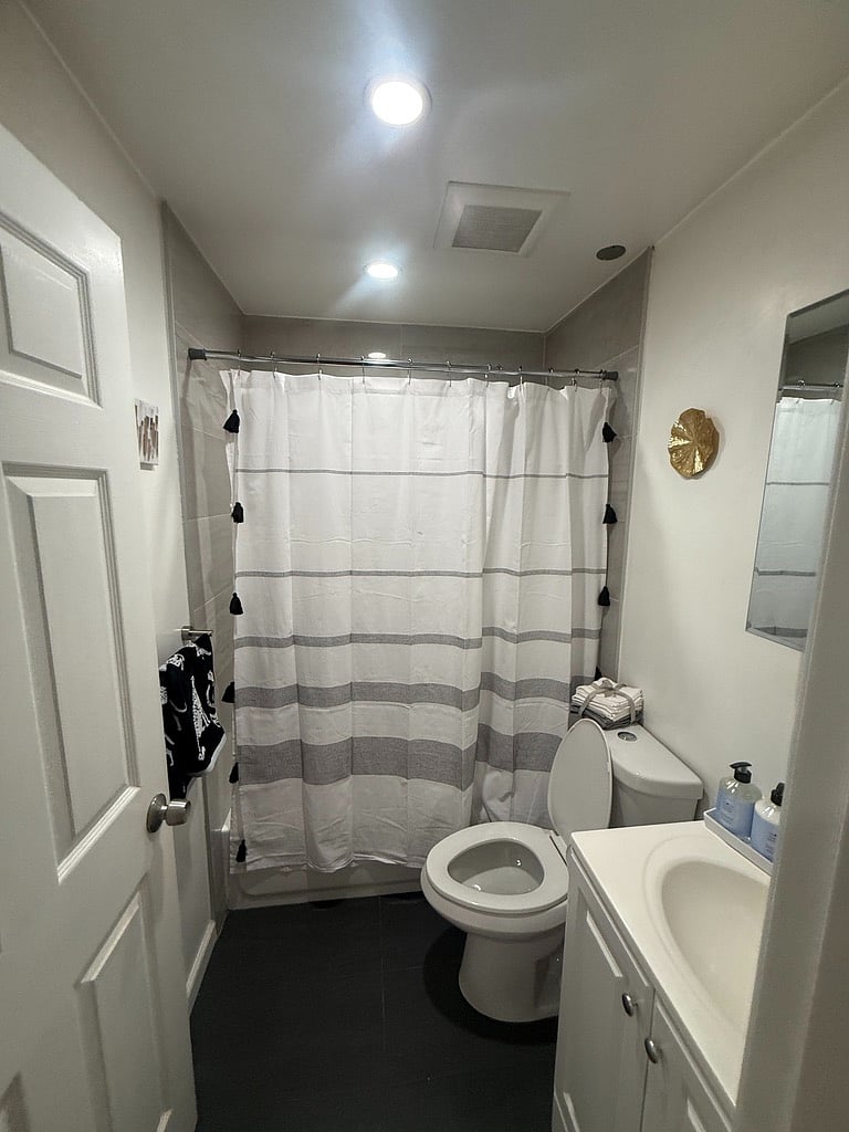 Furnished Finder property 899441_1 photo 9