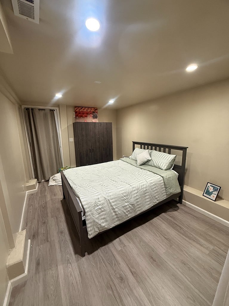 Furnished Finder property 899441_1 photo 10
