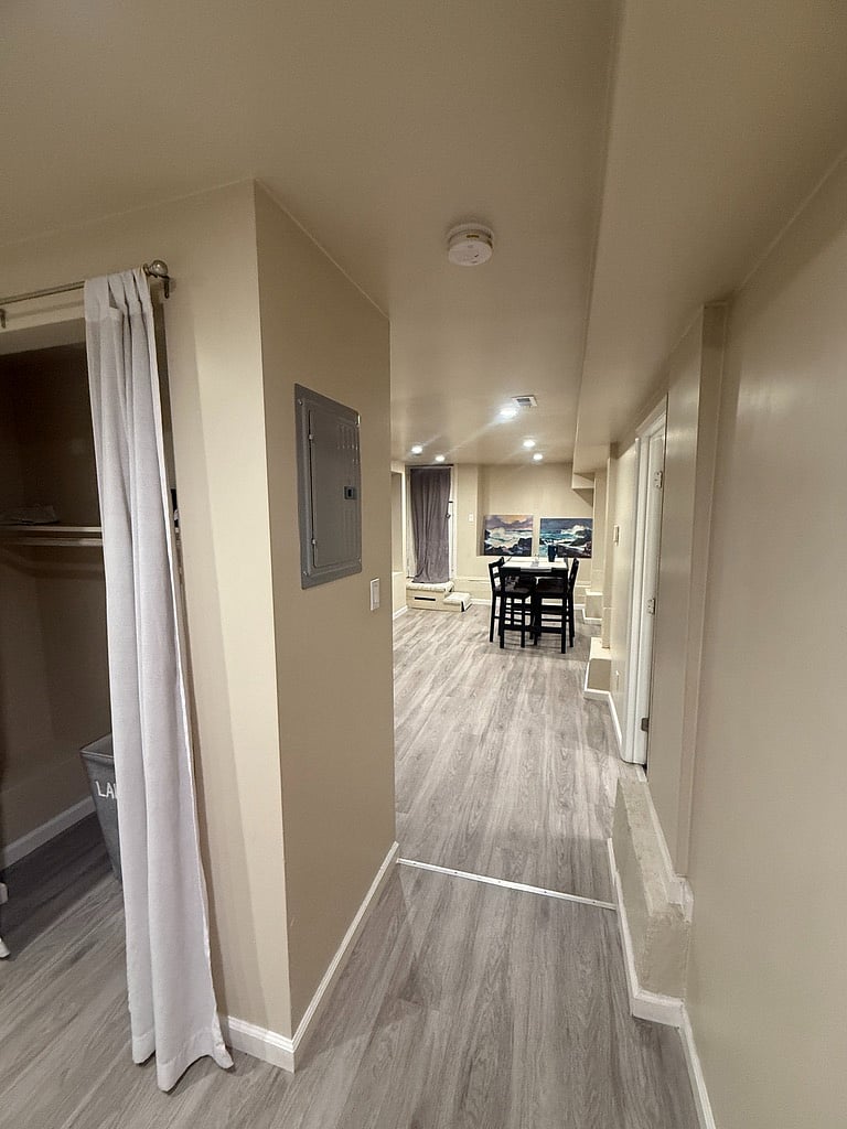 Furnished Finder property 899441_1 photo 11