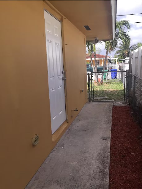 Furnished Finder property 899444_1 photo 8