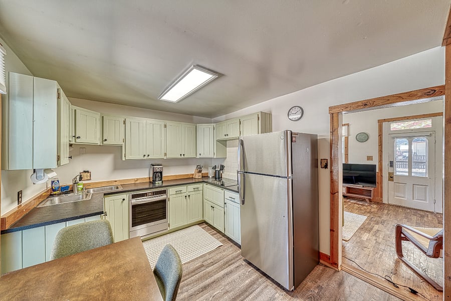 Furnished Finder property 899448_1 photo 4