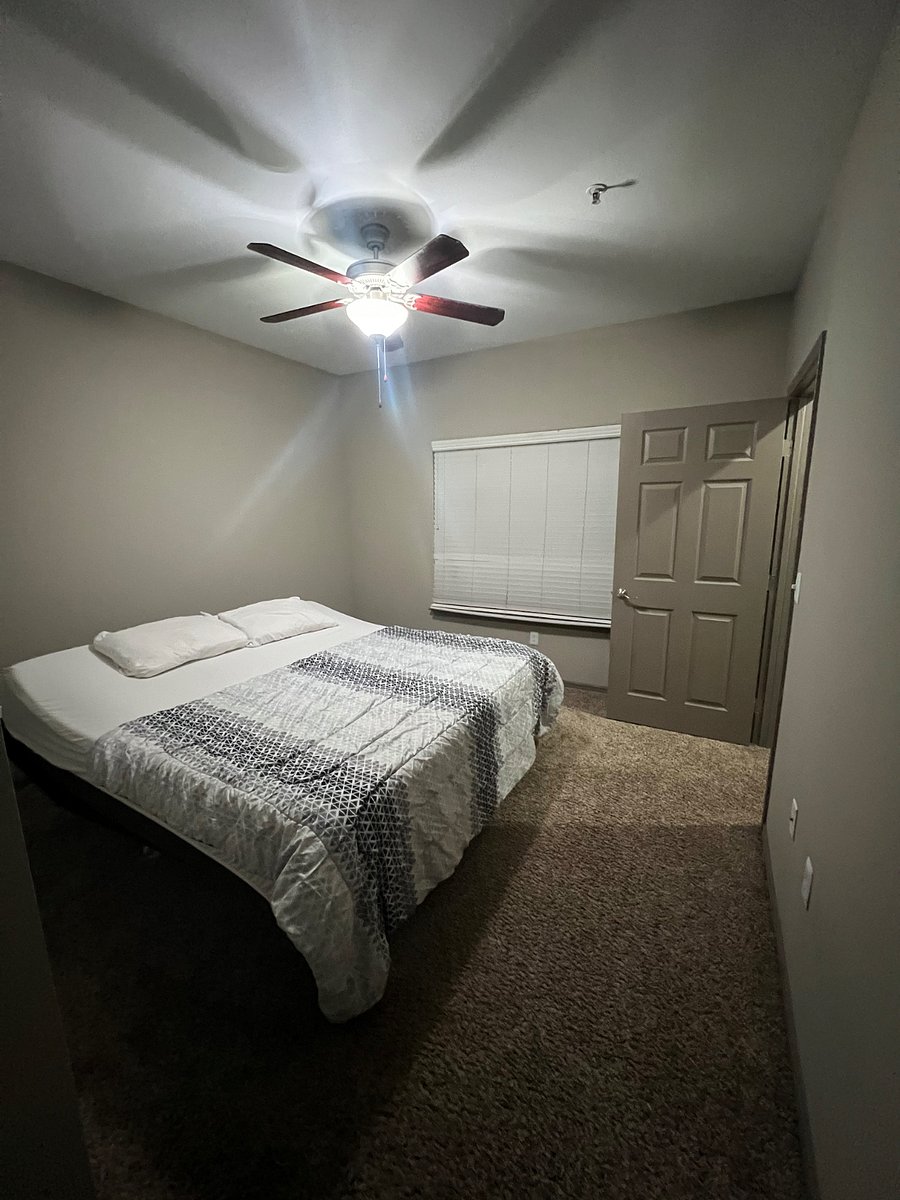 Furnished Finder property 899453_1 photo 3