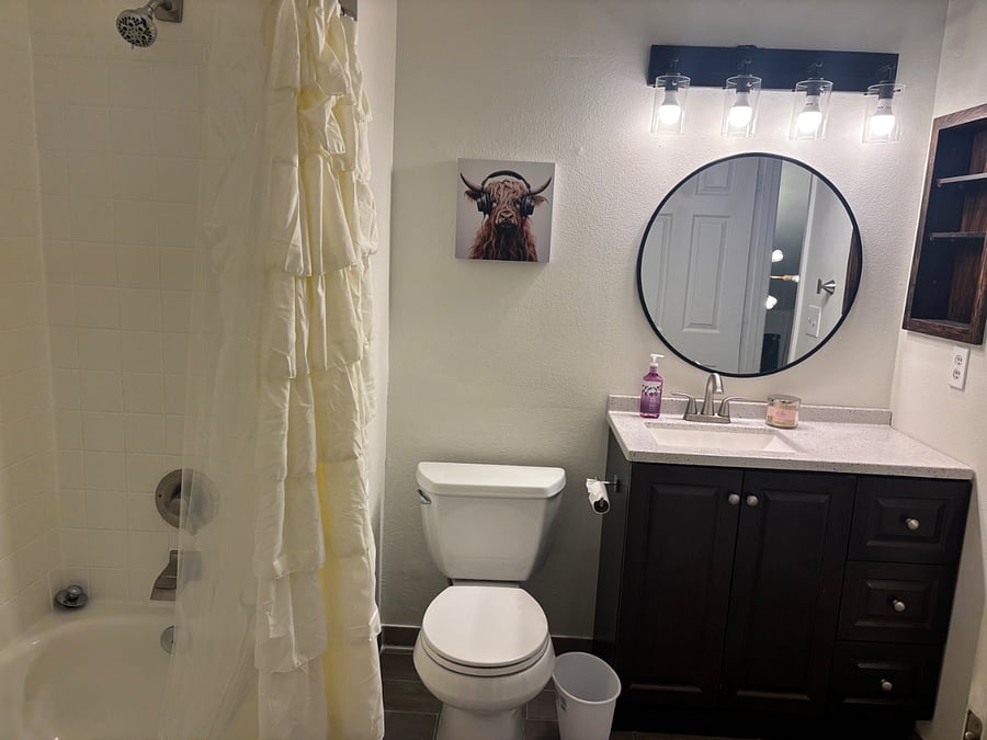 Furnished Finder property 899470_1 photo 7