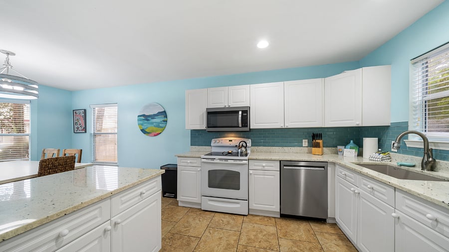 Furnished Finder property 899488_1 photo 5
