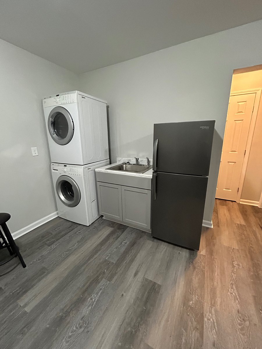 Furnished Finder property 899490_1 photo 15