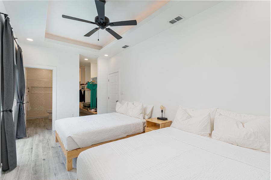 Furnished Finder property 899502_1 photo 12