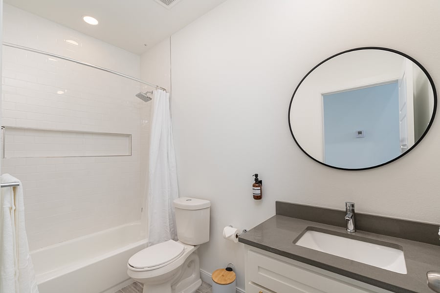 Furnished Finder property 899502_1 photo 16