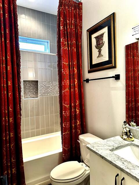 Furnished Finder property 899511_1 photo 41