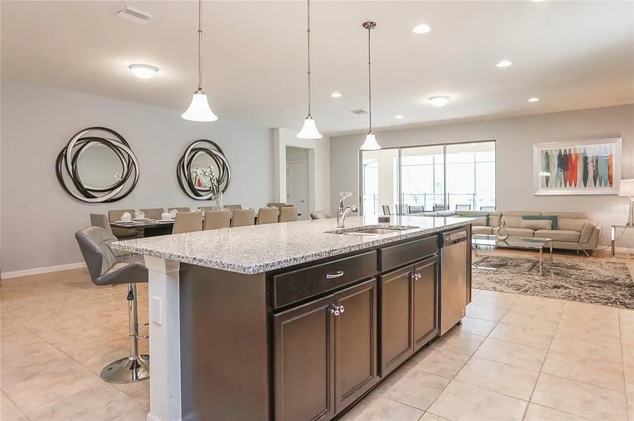 Furnished Finder property 899520_1 photo 6
