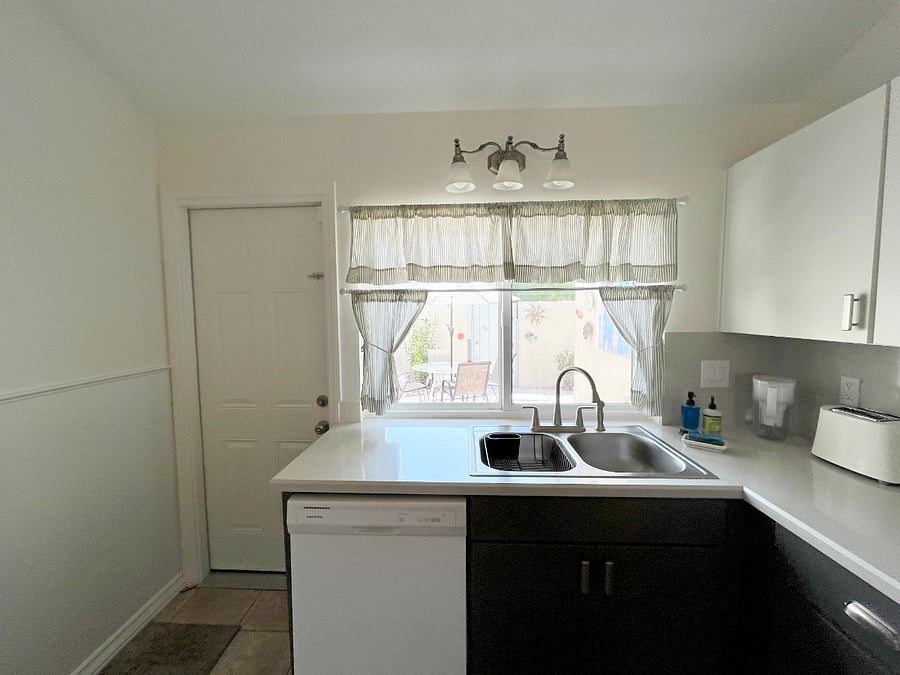 Furnished Finder property 899550_1 photo 15