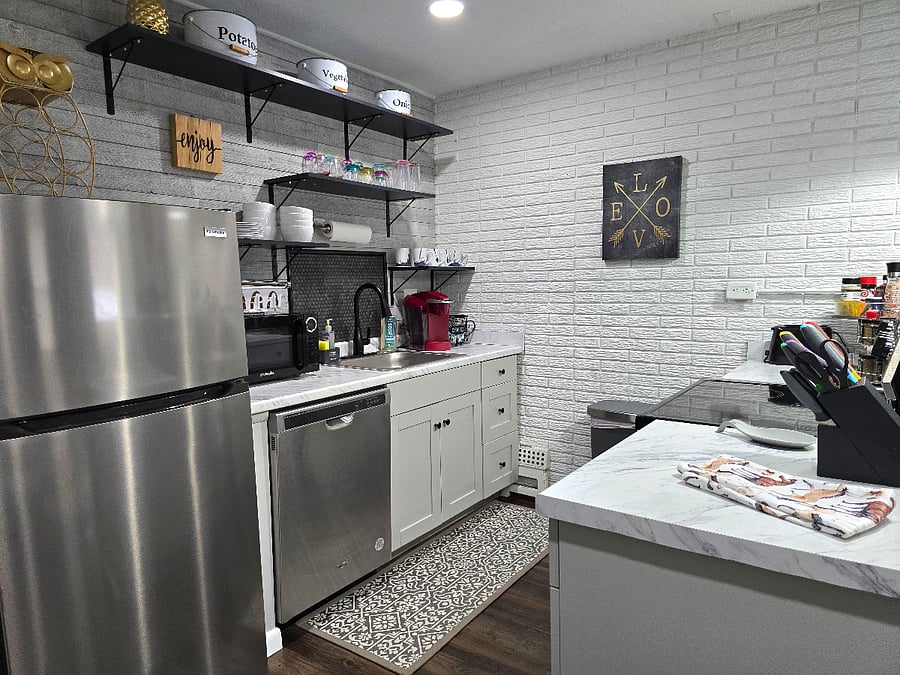 Furnished Finder property 899563_1 photo 4