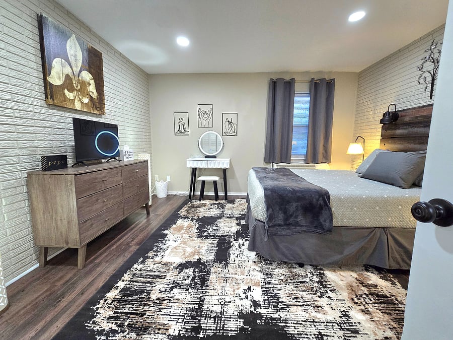Furnished Finder property 899563_1 photo 8