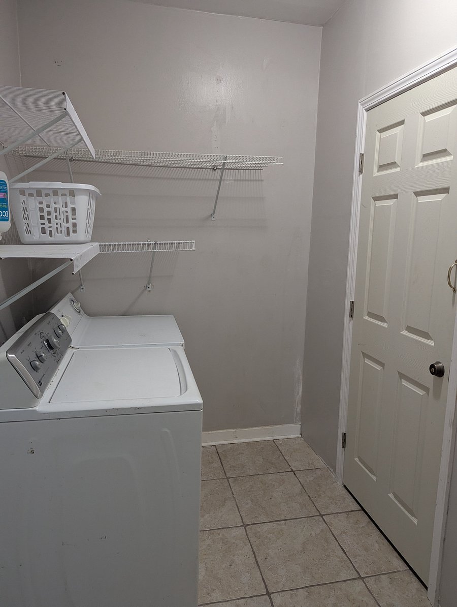 Furnished Finder property 899571_1 photo 23