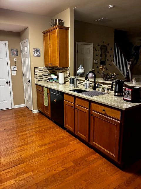 Furnished Finder property 899572_1 photo 11