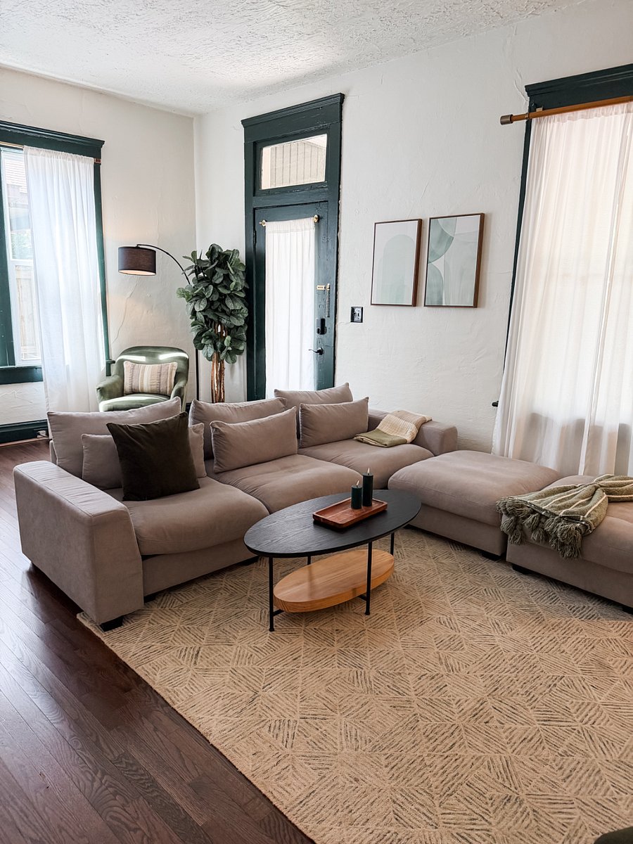 Furnished Finder property 899580_1 photo 3