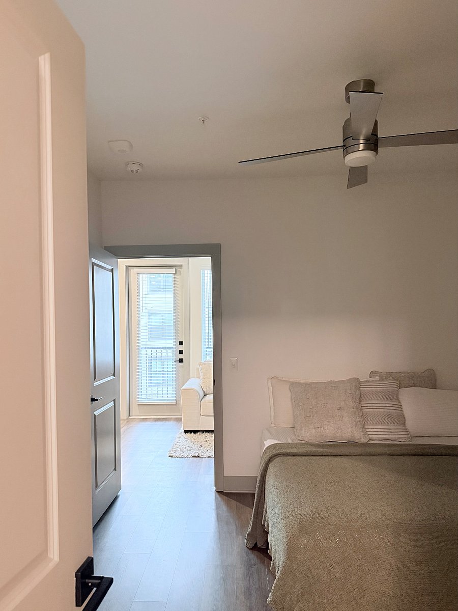 Furnished Finder property 899596_1 photo 12