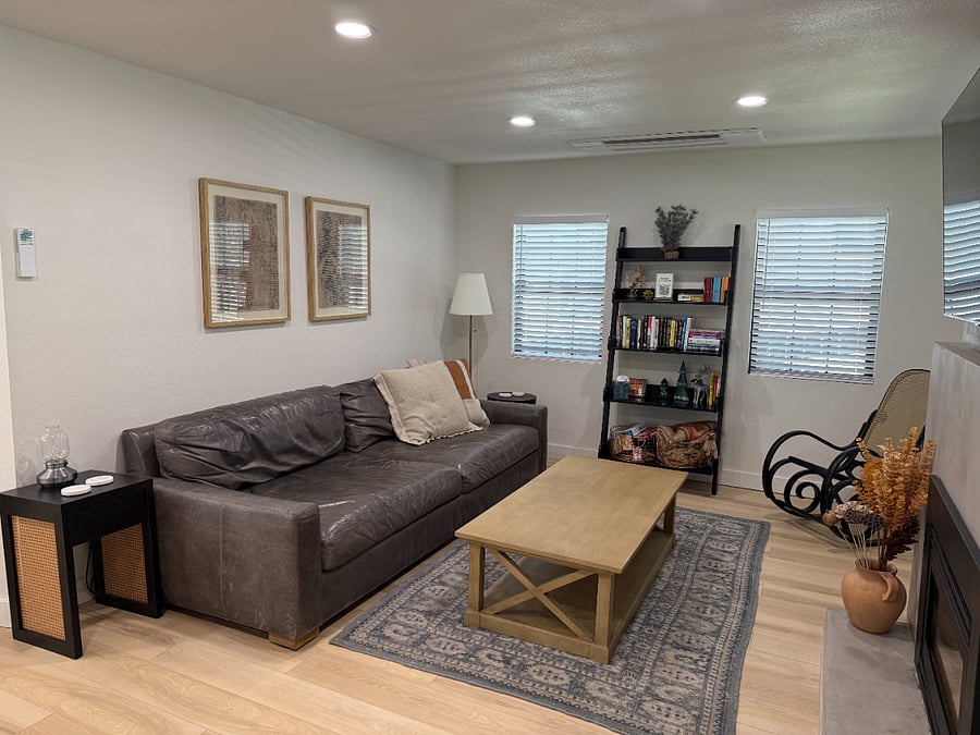 Furnished Finder property 899603_1 photo 5