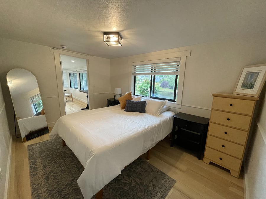 Furnished Finder property 899603_1 photo 24