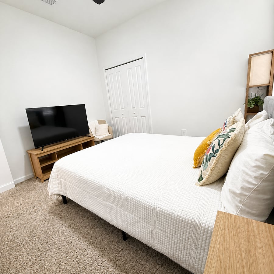 Furnished Finder property 899624_1 photo 5