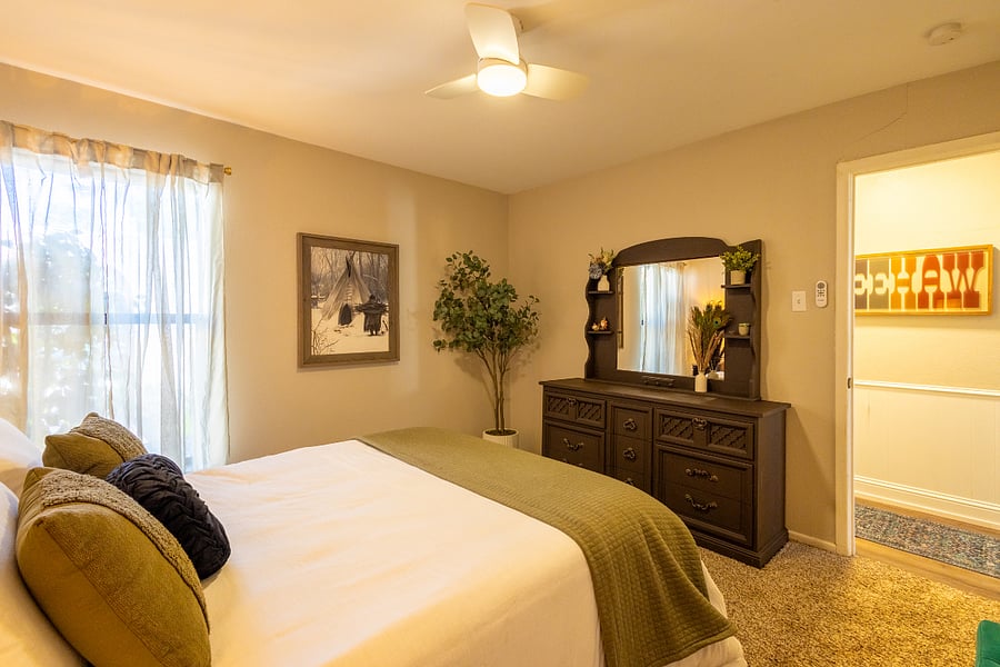 Furnished Finder property 899626_1 photo 18
