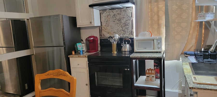 Furnished Finder property 899629_1 photo 3