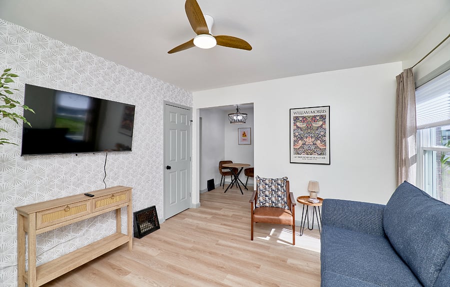 Furnished Finder property 899630_1 photo 9