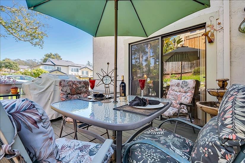 Cozy deck with bbq