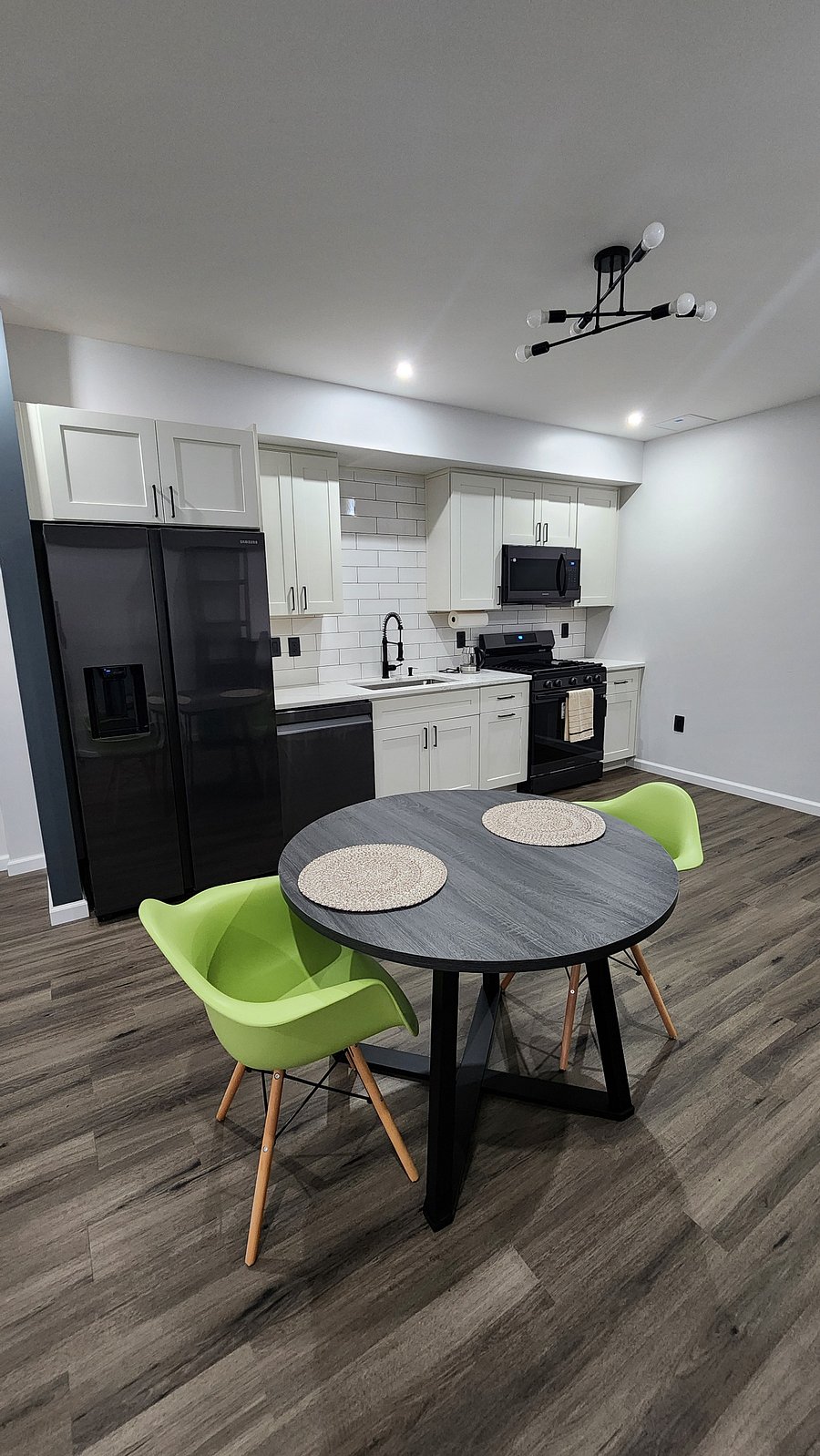 Furnished Finder property 899649_1 photo 3