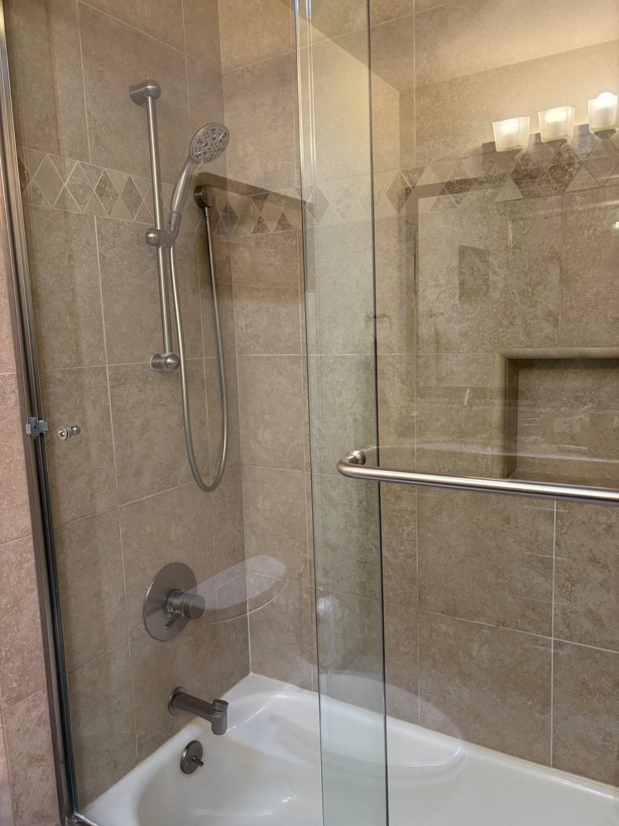 Furnished Finder property 899650_1 photo 9