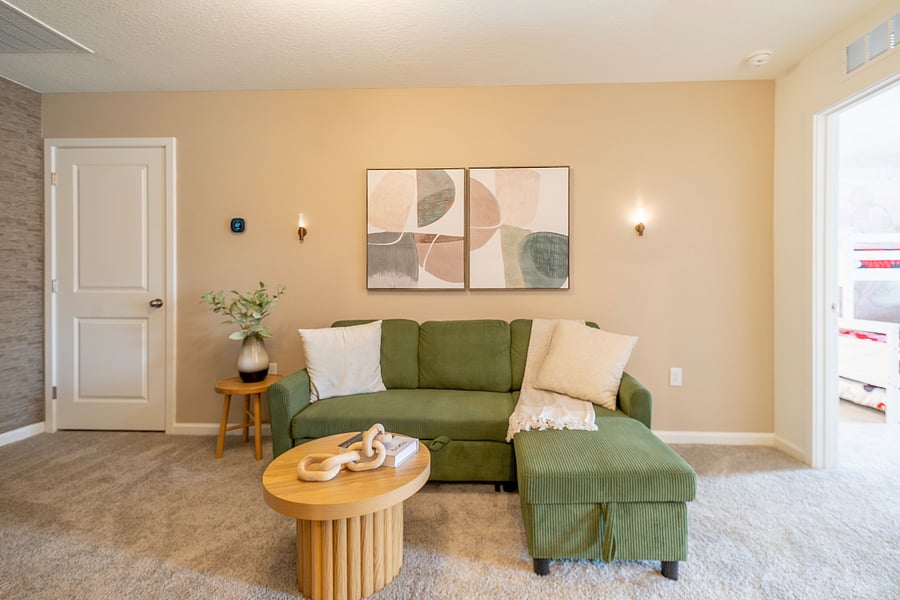 Furnished Finder property 899664_1 photo 17