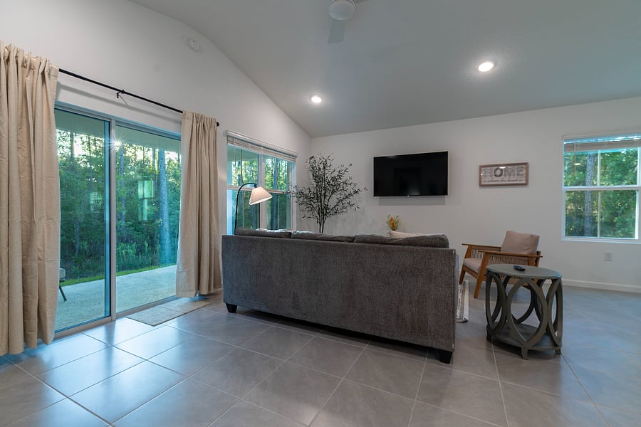 Furnished Finder property 899668_1 photo 3