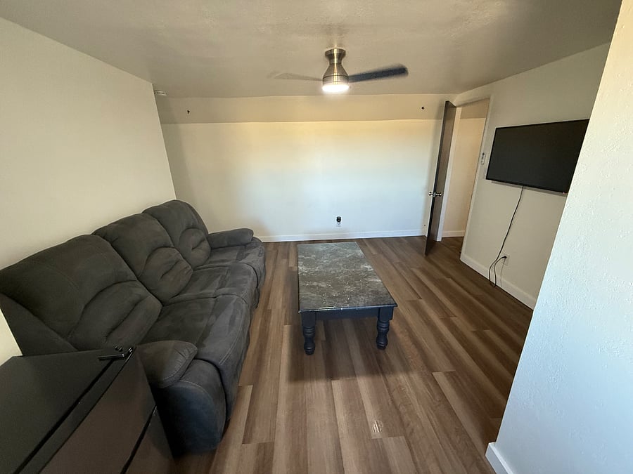 Furnished Finder property 899684_1 photo 1