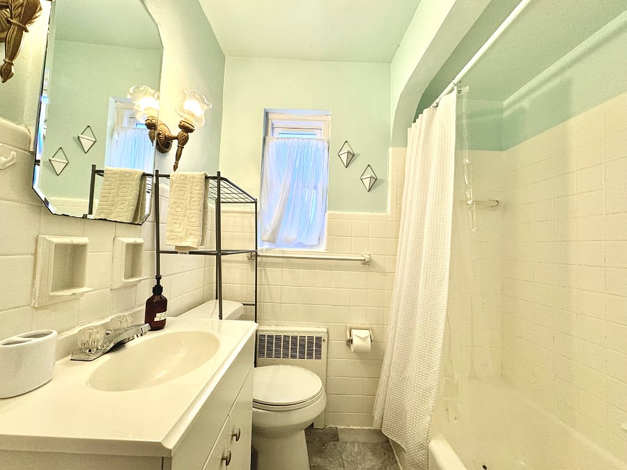 Furnished Finder property 899686_2 photo 9