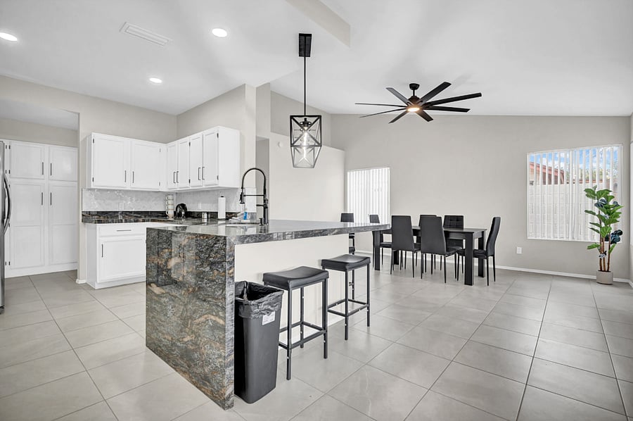 Furnished Finder property 899692_1 photo 9