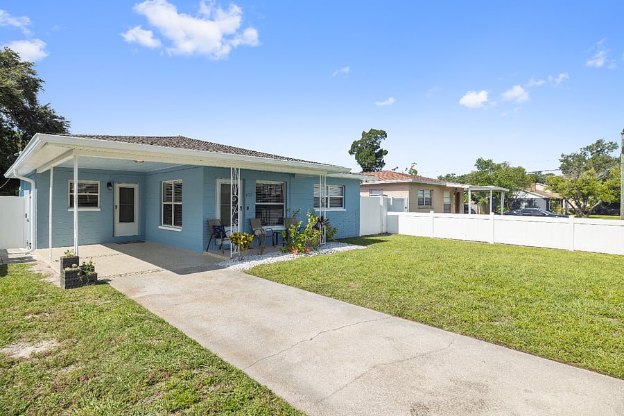 Furnished Finder property 899703_1 photo 4