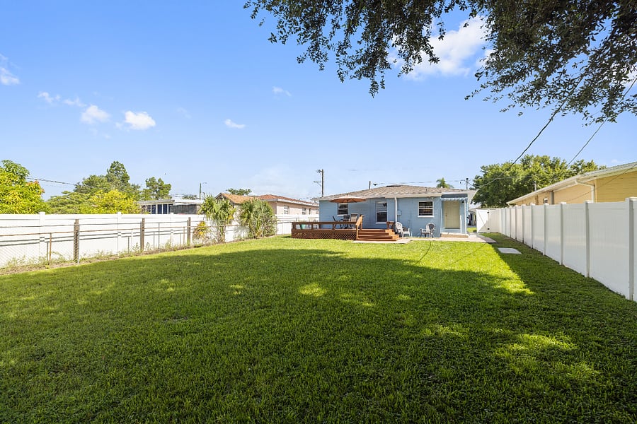 Furnished Finder property 899703_1 photo 13