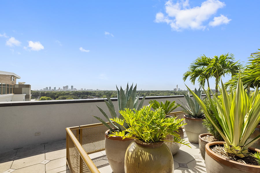 Furnished Finder property 899703_1 photo 34