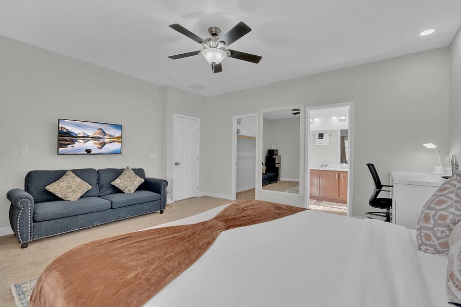 Furnished Finder property 899707_1 photo 11