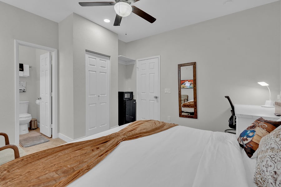 Furnished Finder property 899707_1 photo 22