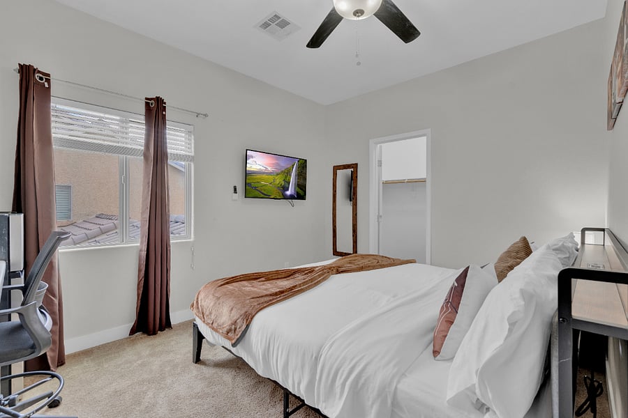 Furnished Finder property 899707_1 photo 27
