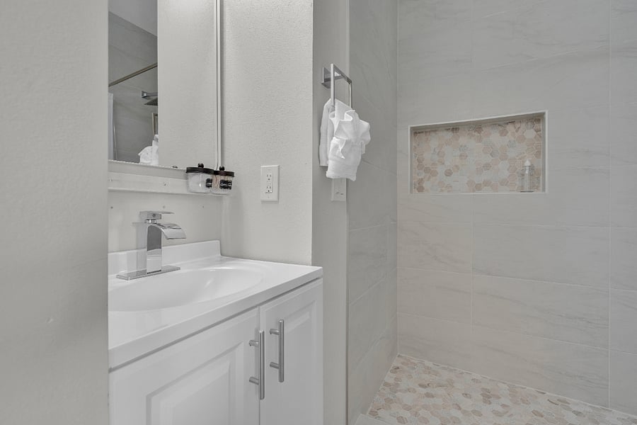 Furnished Finder property 899707_1 photo 28