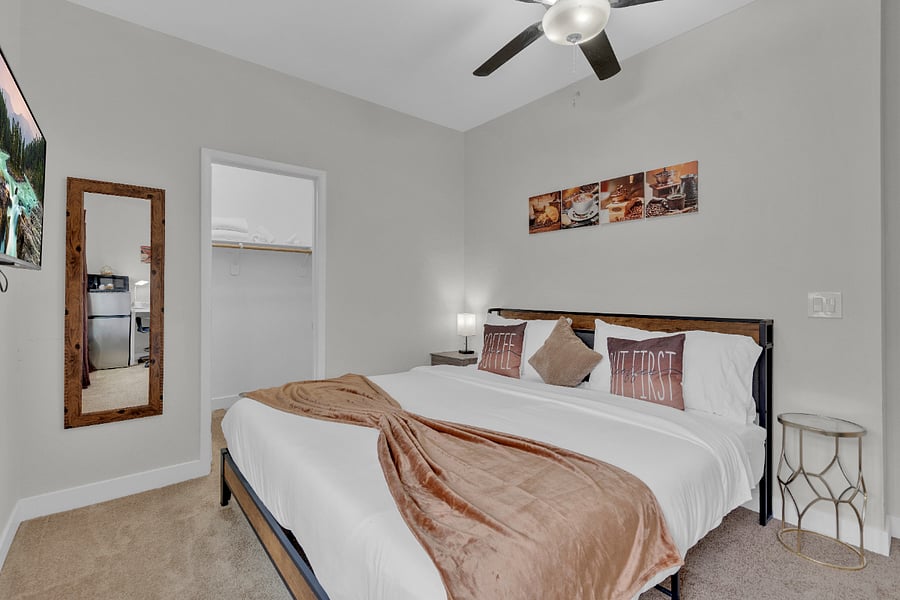 Furnished Finder property 899707_1 photo 29