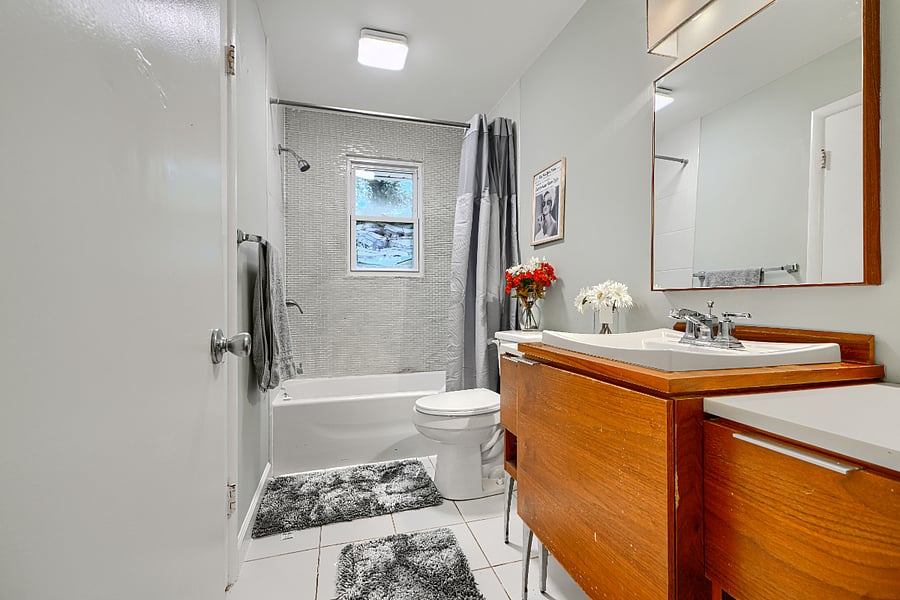 Furnished Finder property 899708_1 photo 14