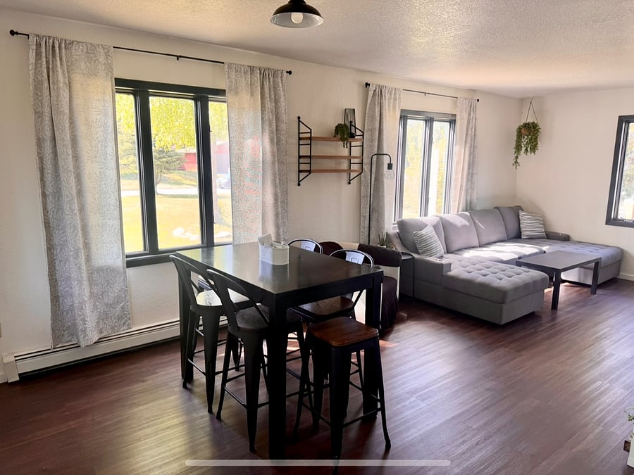 Furnished Finder property 899709_1 photo 4